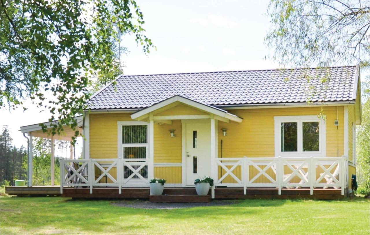 Nice Home In Sunne With Jacuzzi Alvsatern エクステリア 写真