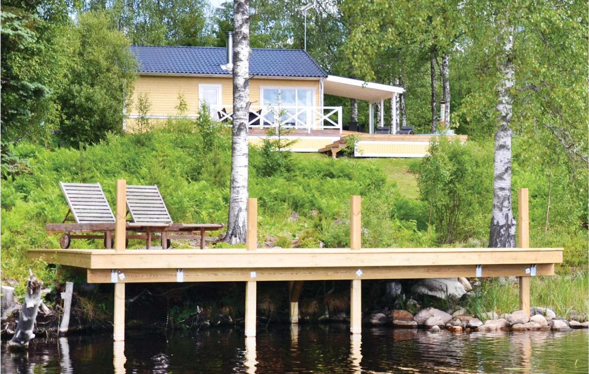 Nice Home In Sunne With Jacuzzi Alvsatern エクステリア 写真